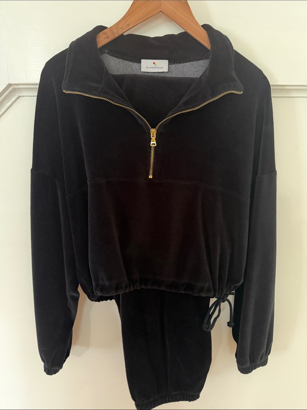 Gil Rodriguez Velvet Half-Zip Pullover Black sz xs